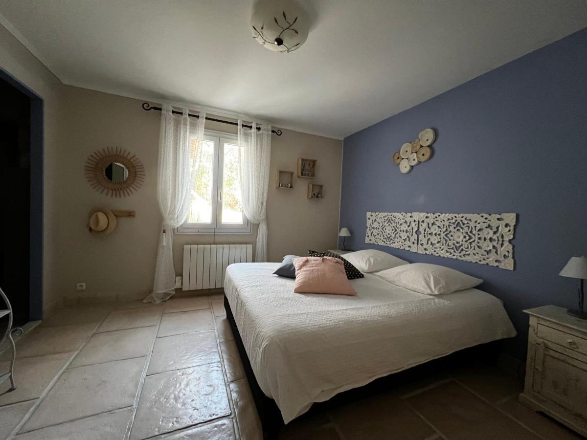 Villa Quinissole Sainte-Anastasie-sur-Issole Экстерьер фото