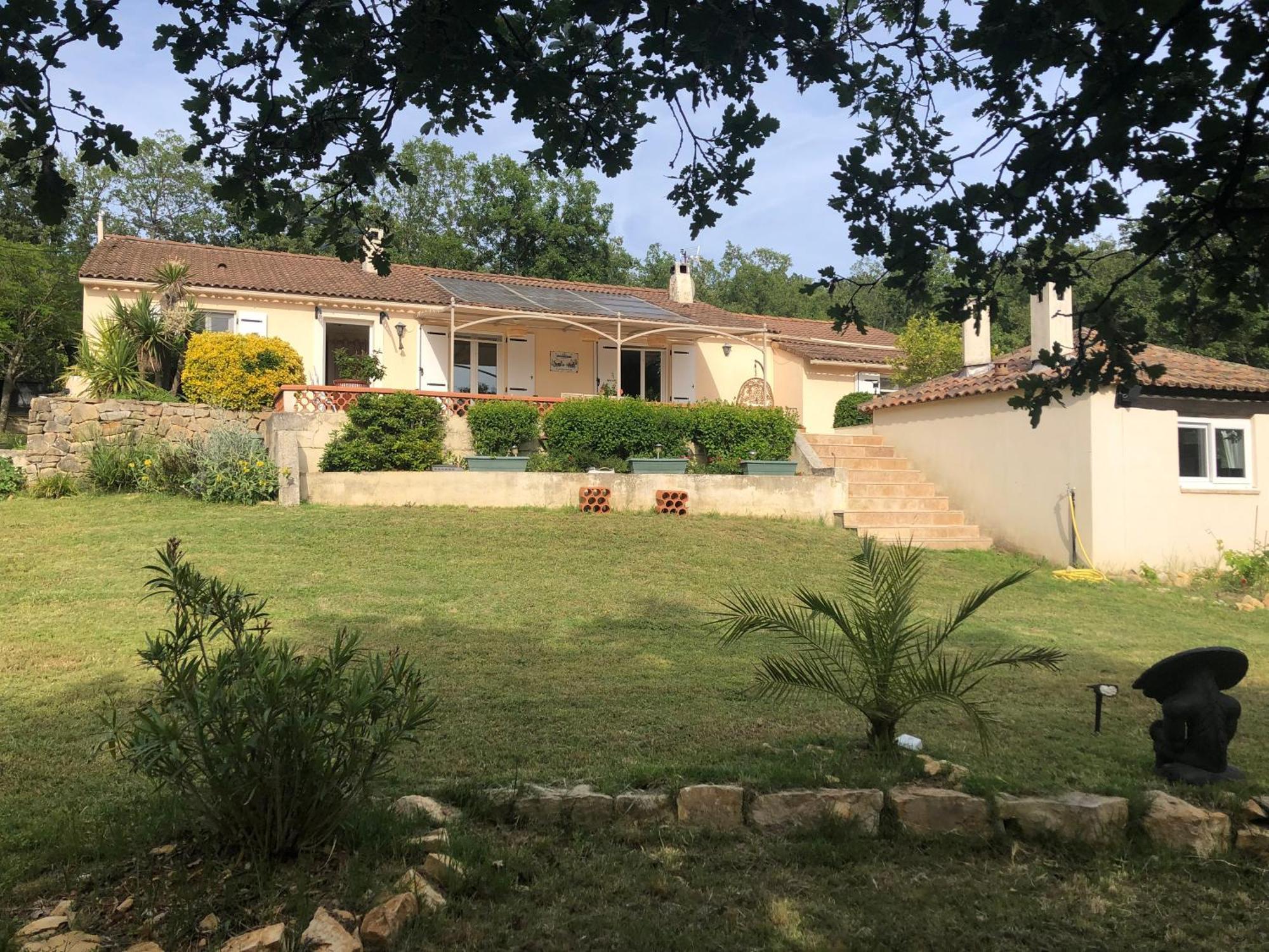 Villa Quinissole Sainte-Anastasie-sur-Issole Экстерьер фото