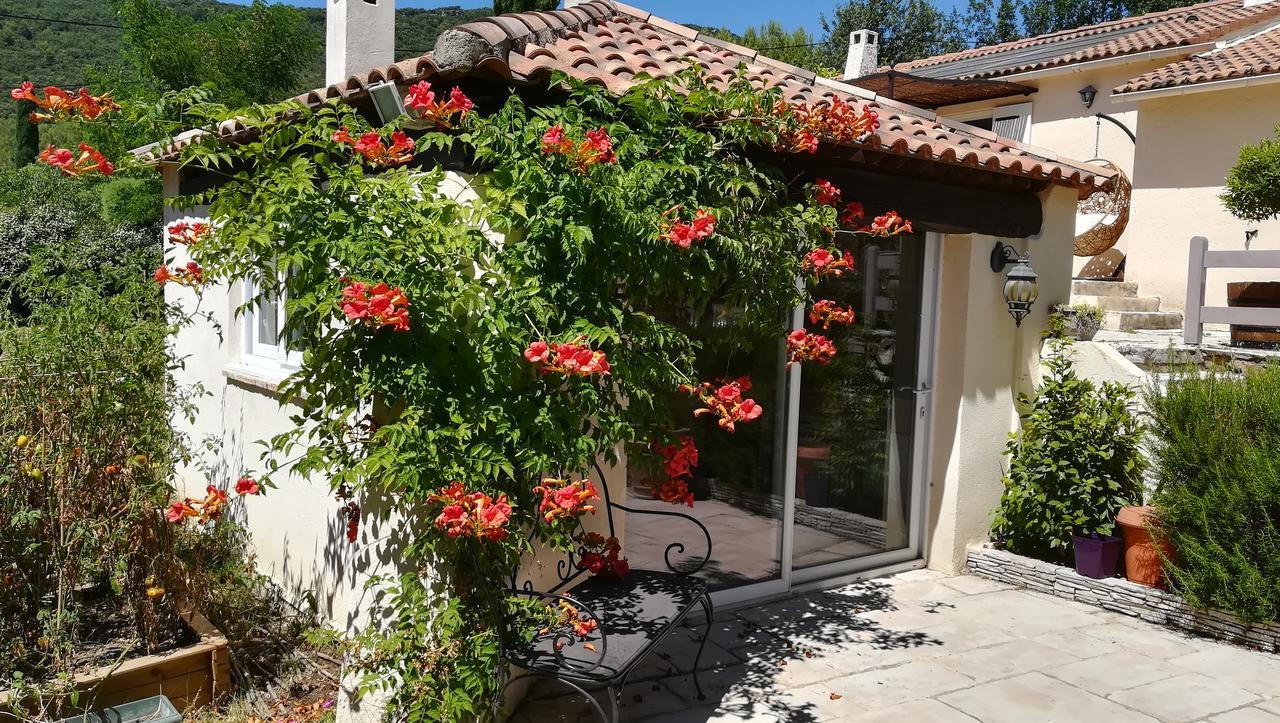 Villa Quinissole Sainte-Anastasie-sur-Issole Экстерьер фото